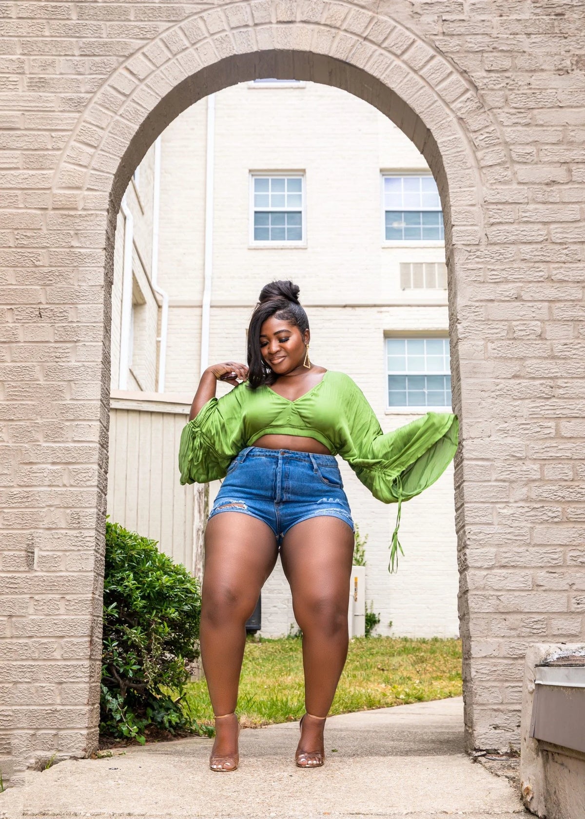 Sunji Crop Top